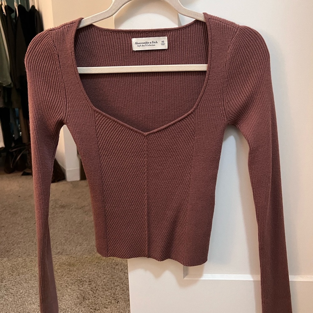 Abercrombie & Fitch Sweater